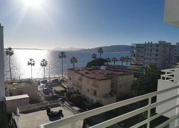 Juan Les Pins 2P Le Tropique
